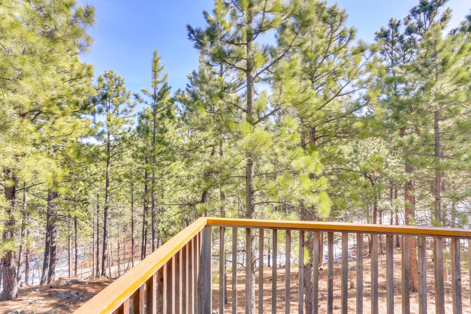 Cozy Black Hills Nature Retreat With Private Deck! Rapid Stadt Exterior foto